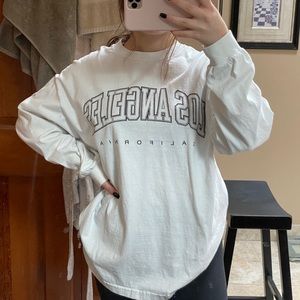 -la oversized brandy melville t-shirt